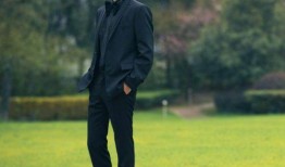 顶流男明星最新动态爆料,揭秘他的神秘恋情与事业新动向